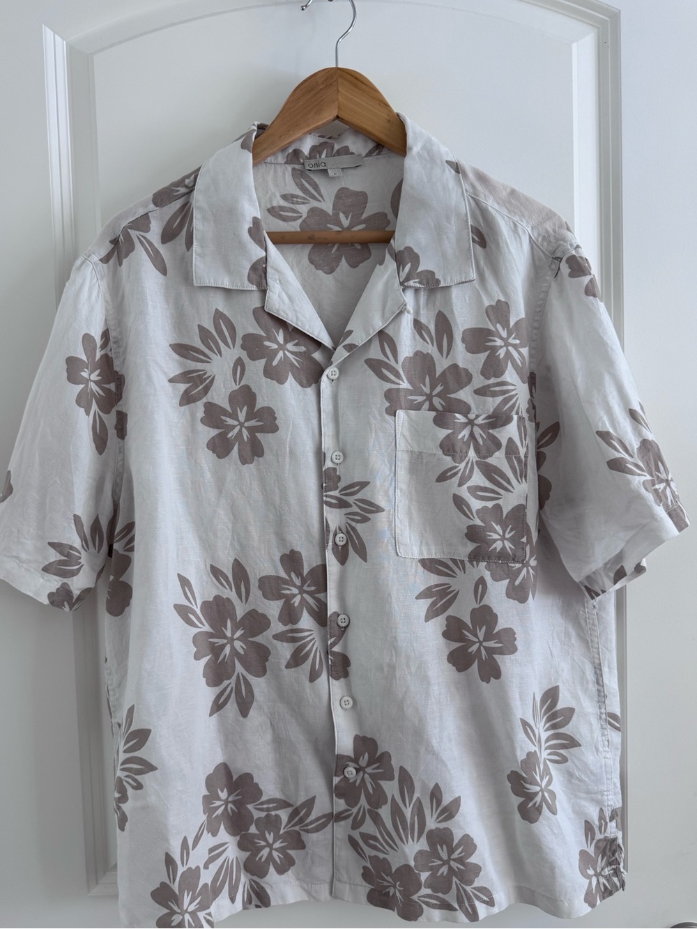 Onia Linen Cotton White Short-Sleeve Aloha Hawaiian Button-Down Shirt Floral